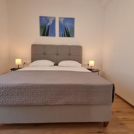 Apartment Noel Cavtat 1 エクステリア 写真